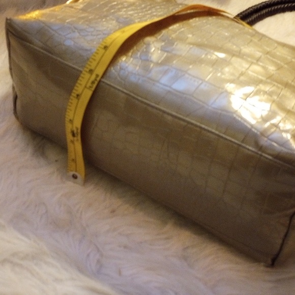 Large Saks Fifth Avenue Tote. Croc embossed. Brass tone. Braided brown straps. - Picture 5 of 11